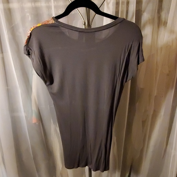 Top - Picture 8 of 8